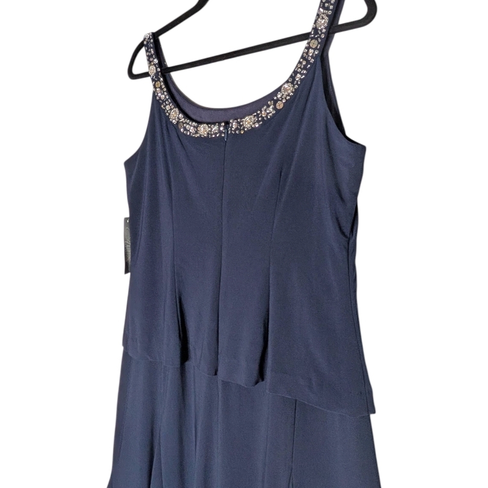 Alex Evenings Sleeveless Evening Dress Elegant Flowing Formal Beaded Neckline - Picture 7 of 16
